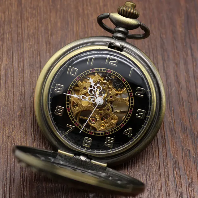 Vintage Hollow Bronze Chinese Knot Mechanical Hand Wind Steampunk Pocket Watch M Vintage Hollow Bronze Chinese Knot Mechanical Hand Wind Steampunk Pocket Watch M