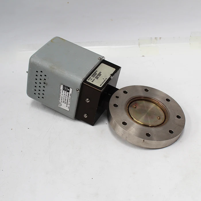 

683B-24883 throttle control valve used in good condition