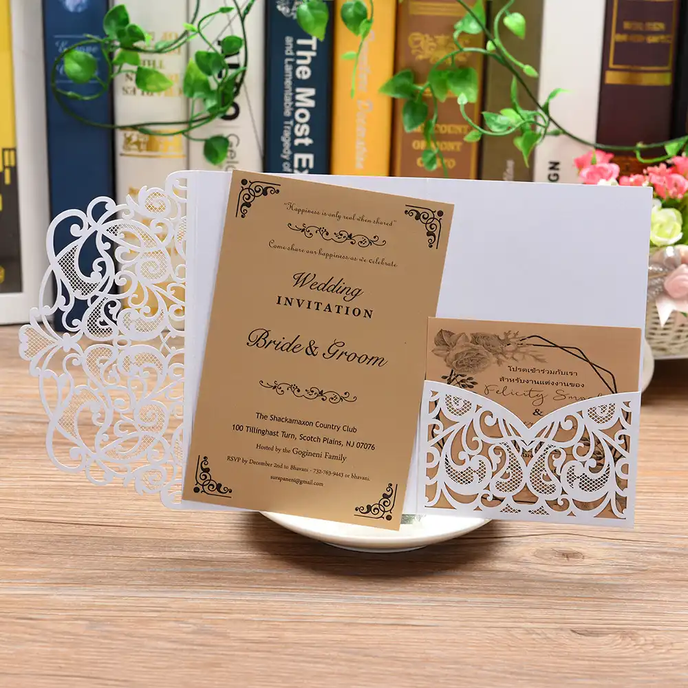 100 Pack Brown Kraft Wedding Place Cards with Die-Cut