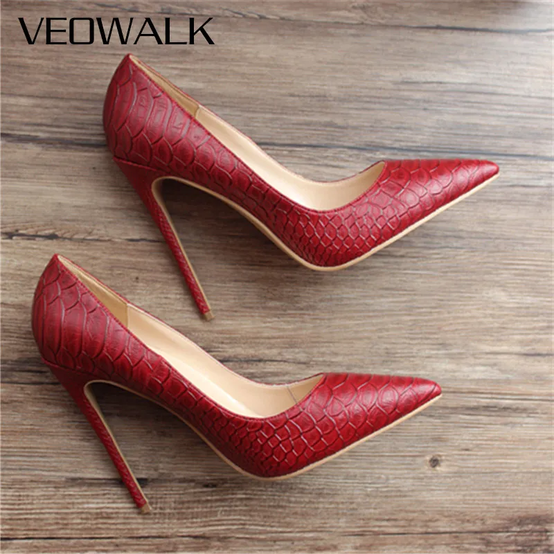 

Veowalk Red Embossed Crocodile Pattern Women Sexy Extremely High Heels European Ladies Pointed Toe Stiletto Pumps Wedding Shoes
