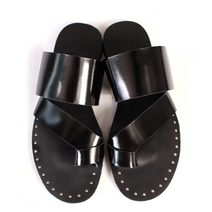 mens narrow sandals