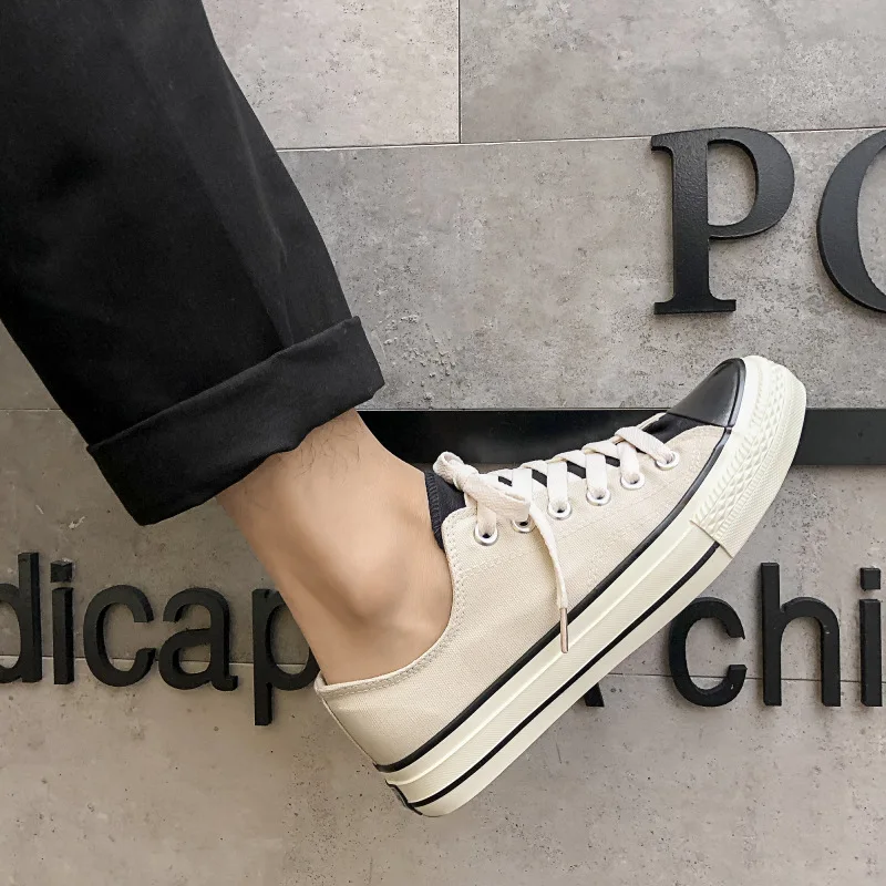 New Vulcanized Canvas Men Shoes Cool Casual Male Sneakers Classic Low Top Students Comfortable Breathable Footwear N3-79