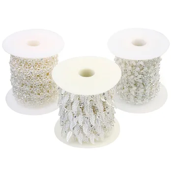 

Exweup 5yards/roll Artificial Imitation Pearl Chain With Leaves/5 petals/2 petals Chain For Wedding Bridal Bouquet Decoration
