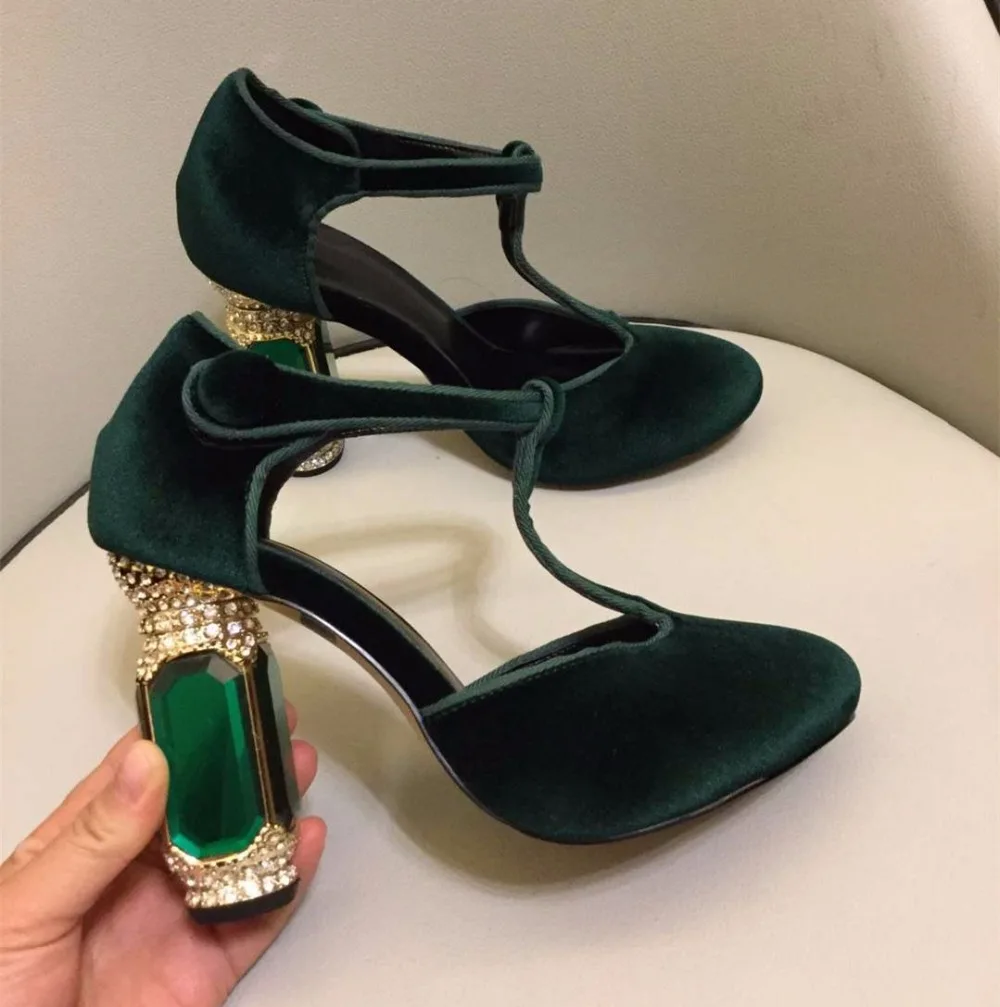 

Women Velvet high heeled pumpns Chic T-type high heels shoes Chic women's party shoes EU35-41 BY604