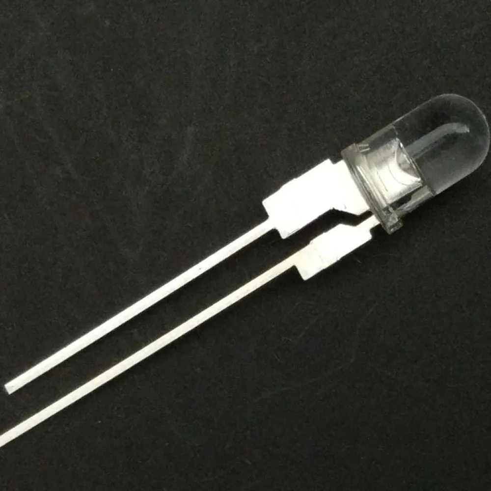 

10PCS/LOT 5mm 940nm 15 Degrees High Power 0.5W IR LED Infrared Emitting Diode invisible light Wide bracket conducive to heat