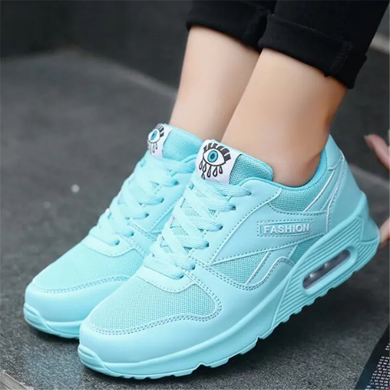 

LAIDILANGTU New Fashion Flat Women Trainers Breathable Shoes Woman Leather Casual Tenis Feminino Sapato Women Flats Zapatillas