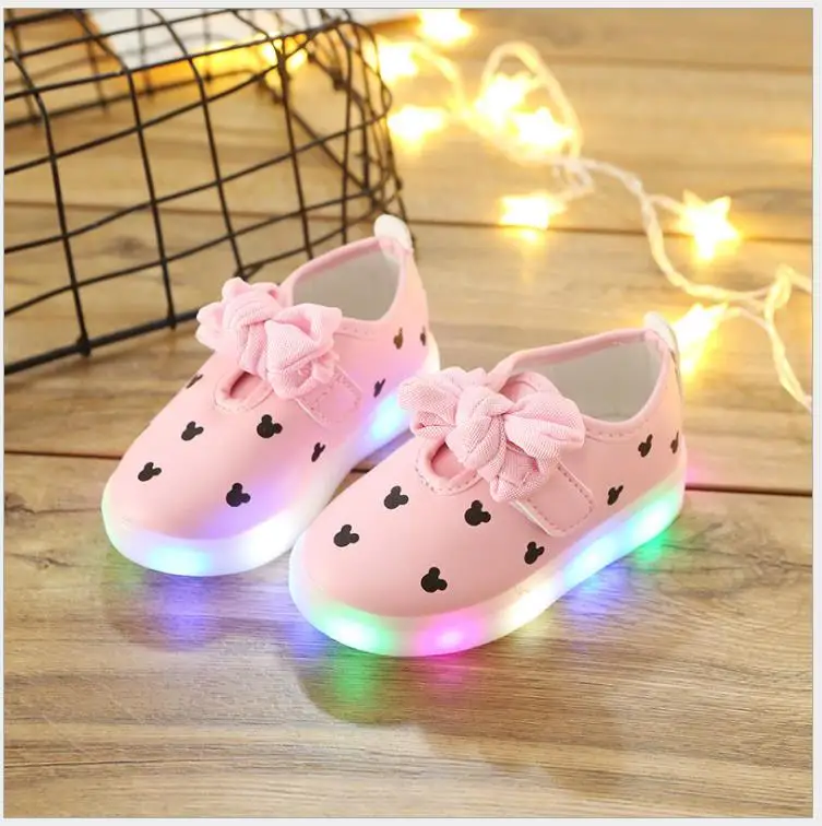 جديد أزياء الأطفال الكرتون متوهجة أحذية الأميرة القوس الفتيات Led أحذية الربيع الخريف لطيف حذاء طفل الأحذية مع ضوء