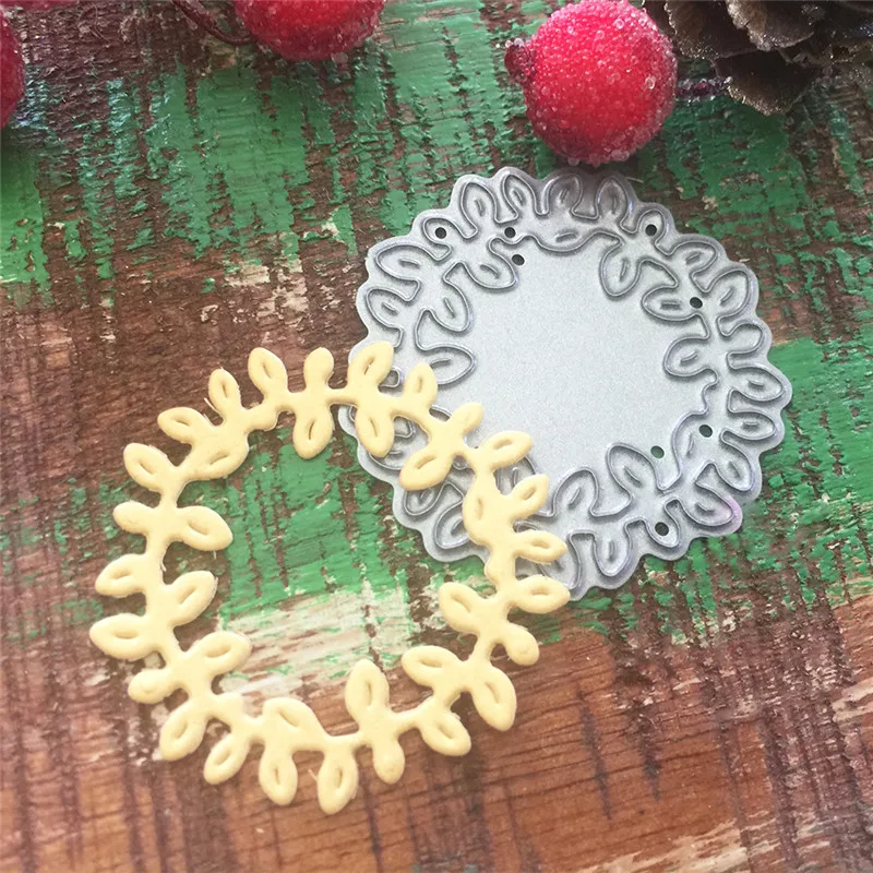 

Mini Christmas Wreath Metal Cutting Dies for Scrapbooking New 2019 Crafts Cuts Card Making Album Embossing Stencil