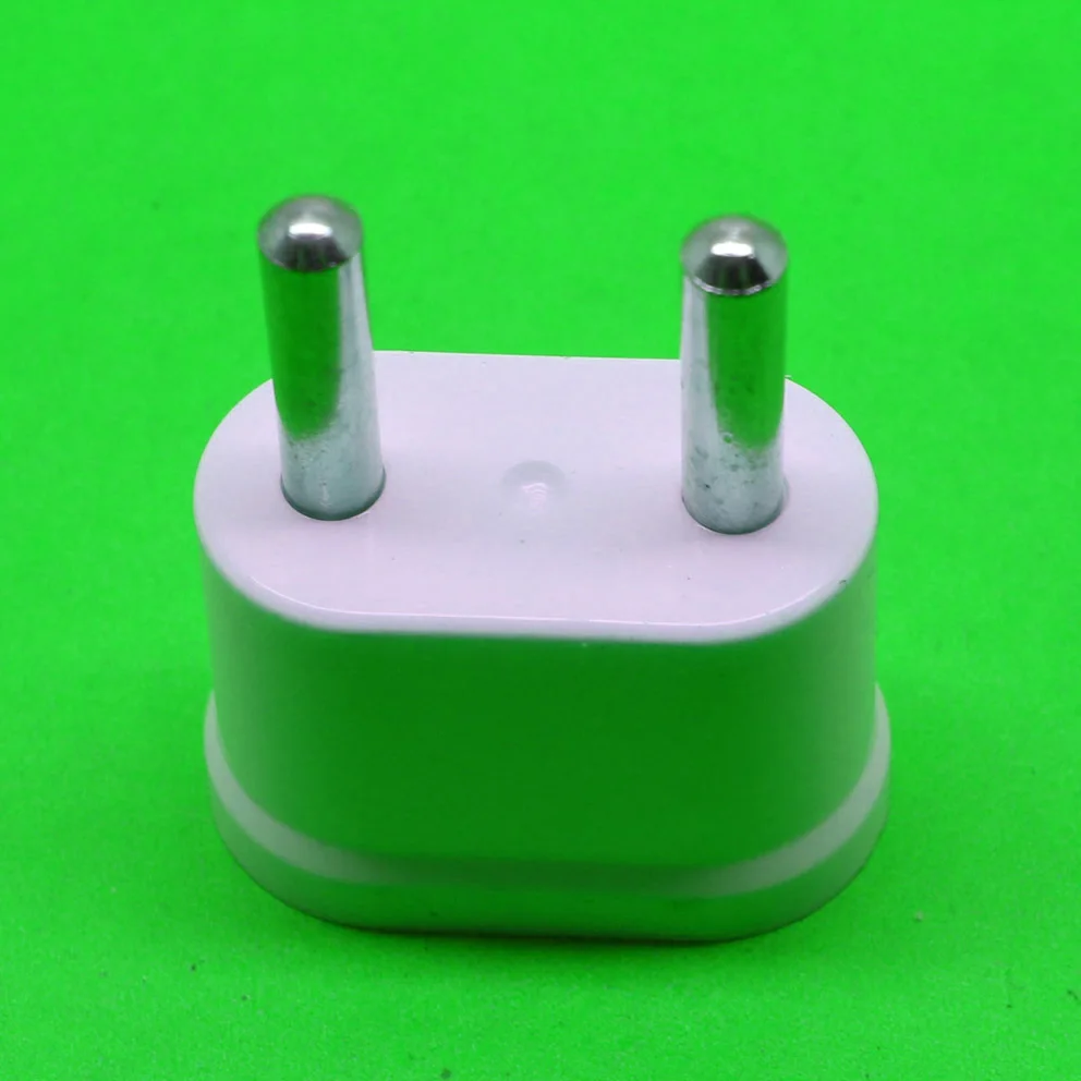 

1X AC POWER SOCKET Round to flat Two holes conversion Conversion plug Universal To Europe Flat turn round pin hole white