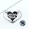 Insignias de dibujos animados con letras YOU NEVER ALONE IF YOU HAVE DEMONS broches para mujer, Pins de corazón fantasma, accesorios de joyería esmaltada ► Foto 3/6