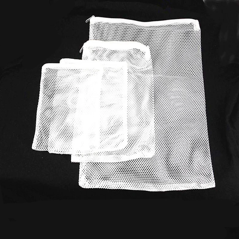 2772463295_1645901485