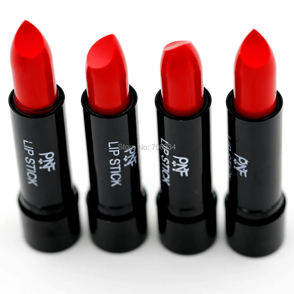 red lipstick set