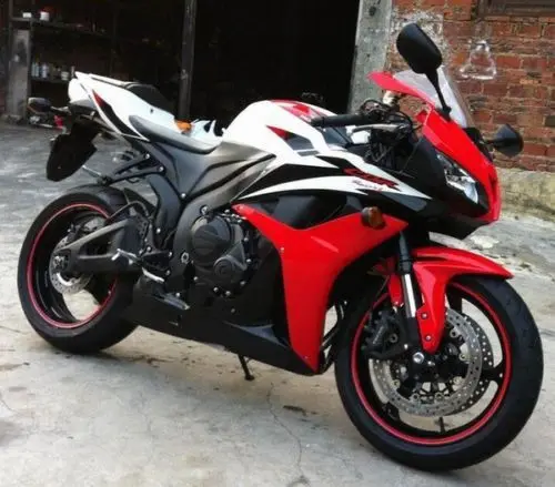 Honda CBR 600rr 2008 черно красный