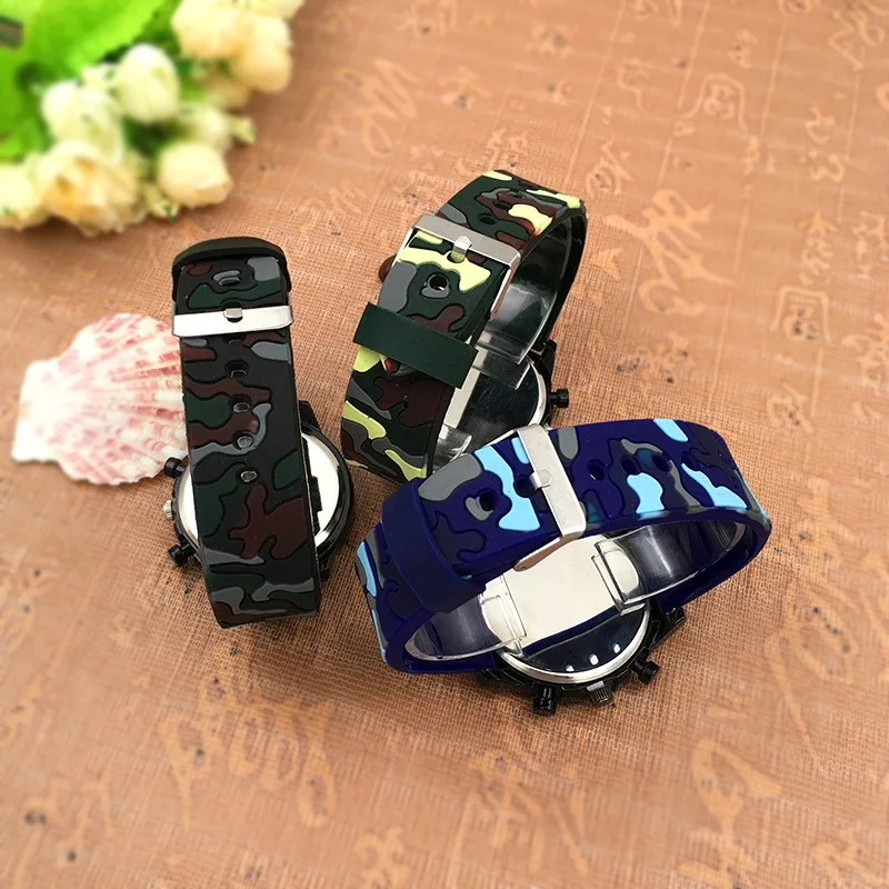 2703494762_992742195