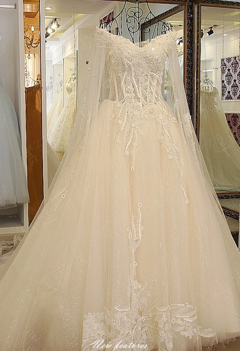 Arabic Dresses Long Cloak Vintage Lace Wedding Gowns Dubai Muslim Bridal Dresses 2019 A Line Beaded Vestidos de Noivas Arabic Dresses Long Cloak Vintage Lace Wedding Gowns Dubai Muslim Bridal Dresses 2019 A Line Beaded Vestidos de Noivas
