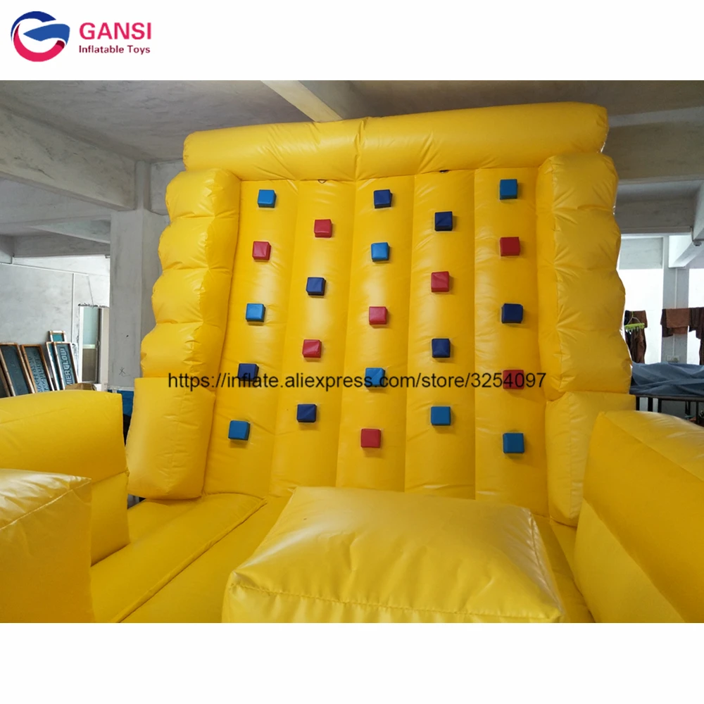 inflatable rocker climbing wall01