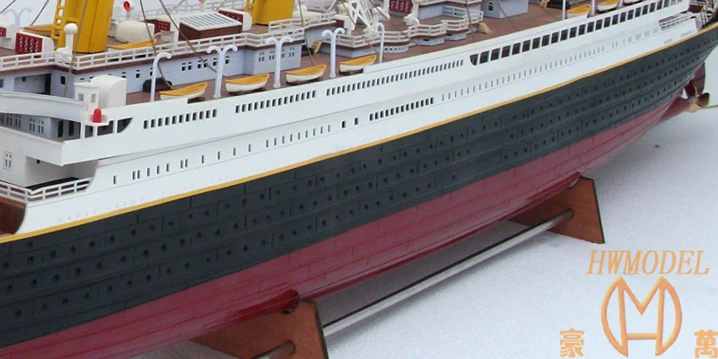 rc model titanic
