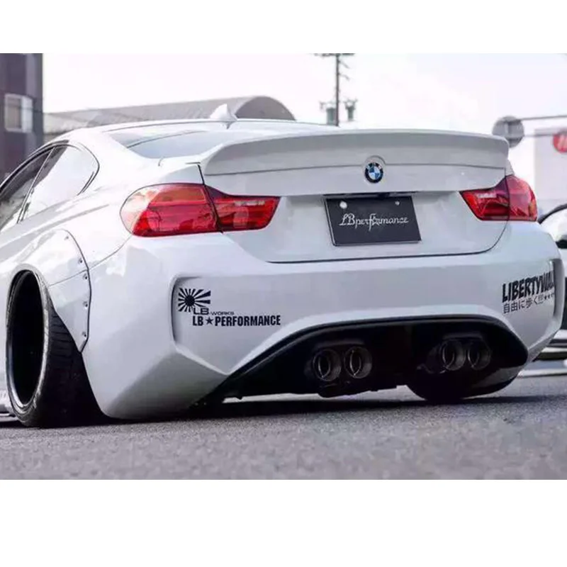 Обвес liberty walk. Обвес liberty walk performance. bmw lb performance. jdm bmw. f82 lb.