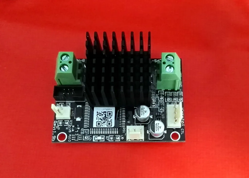 

Semiconductor Refrigeration Sheet Temperature Control Board, TEC Temperature Controller, Precision 0.1, Ultra-small Volume,