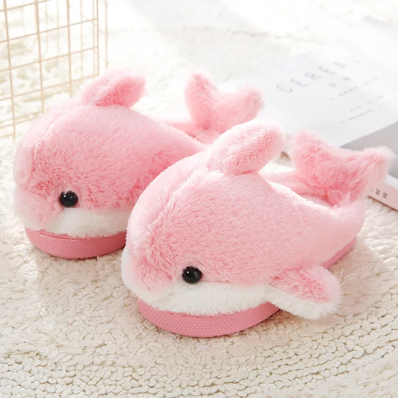 2019 الشتاء الاطفال النعال صبي و فتاة أحذية قطنية المنزلية نوعية جيدة الدافئة الكرتون لطيف دولفين الأطفال الأحذية