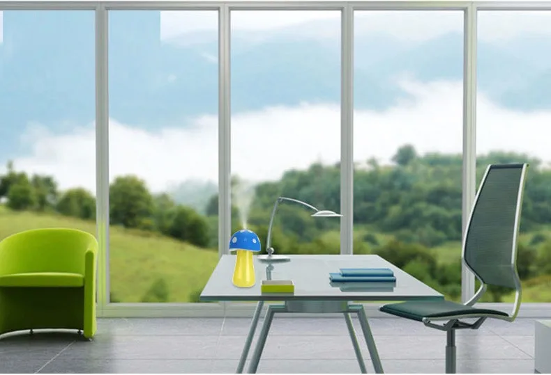 Humidifier aromatherapy device (12)