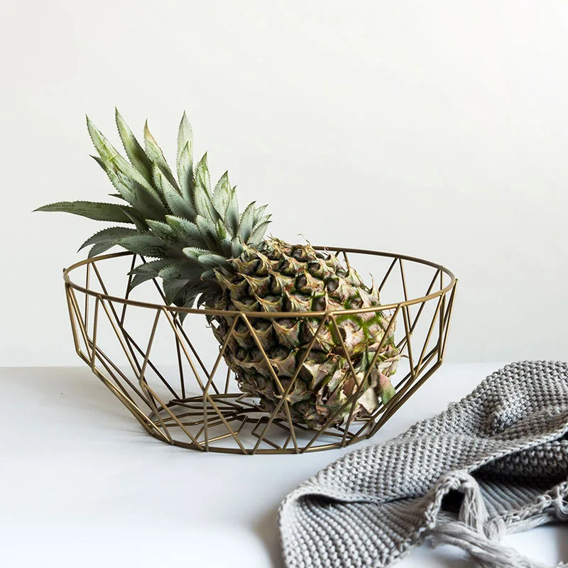 

European Storage Basket Vegetable Snacks Candy Basket Iron Hollow Storage Basket Desktop Bedroom Kitchen Fruit Basket Decor