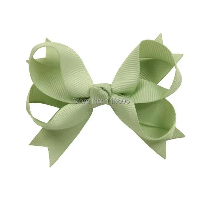 V-cut boutique ribbon hairbow3.jpg