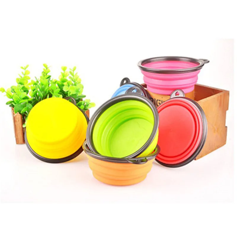 travel dog food and water container