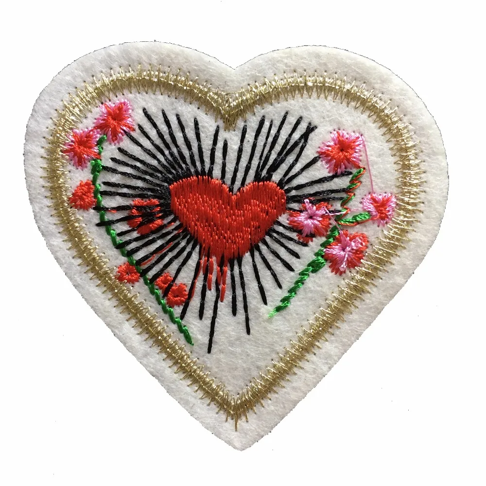 

10Pcs/lot Heart Embroidered Patches Iron on Stickers for Clothes Motif Appliques Flower Embroidery Patch Badge DIY Patchwork