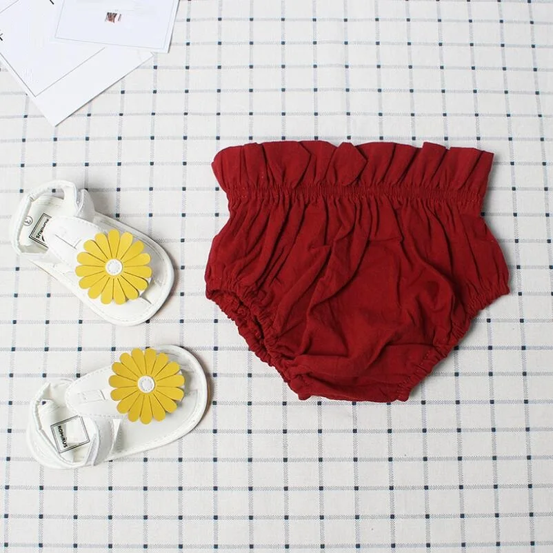red shorts