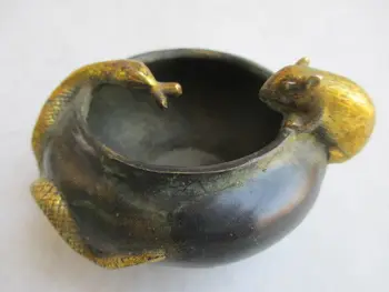 

The ancient Chinese manual collection copper brush washer, snakes, mice