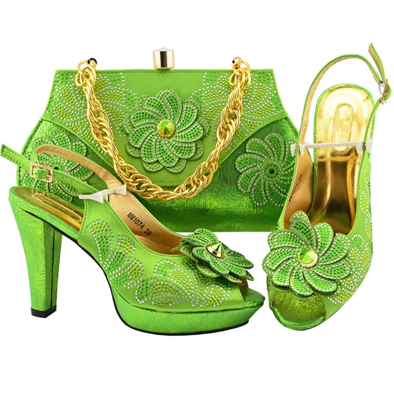 Nieuwste Stijl Fashion Party Schoenen en Tassen Te Passen Citroen Groene Afrikaanse Schoen en Tas Set Italiaanse Schoenen en Tas set met Applicaties Nieuwste Stijl Fashion Party Schoenen en Tassen Te Passen Citroen Groene Afrikaanse Schoen en Tas Set Italiaanse Schoenen en Tas set met Applicaties