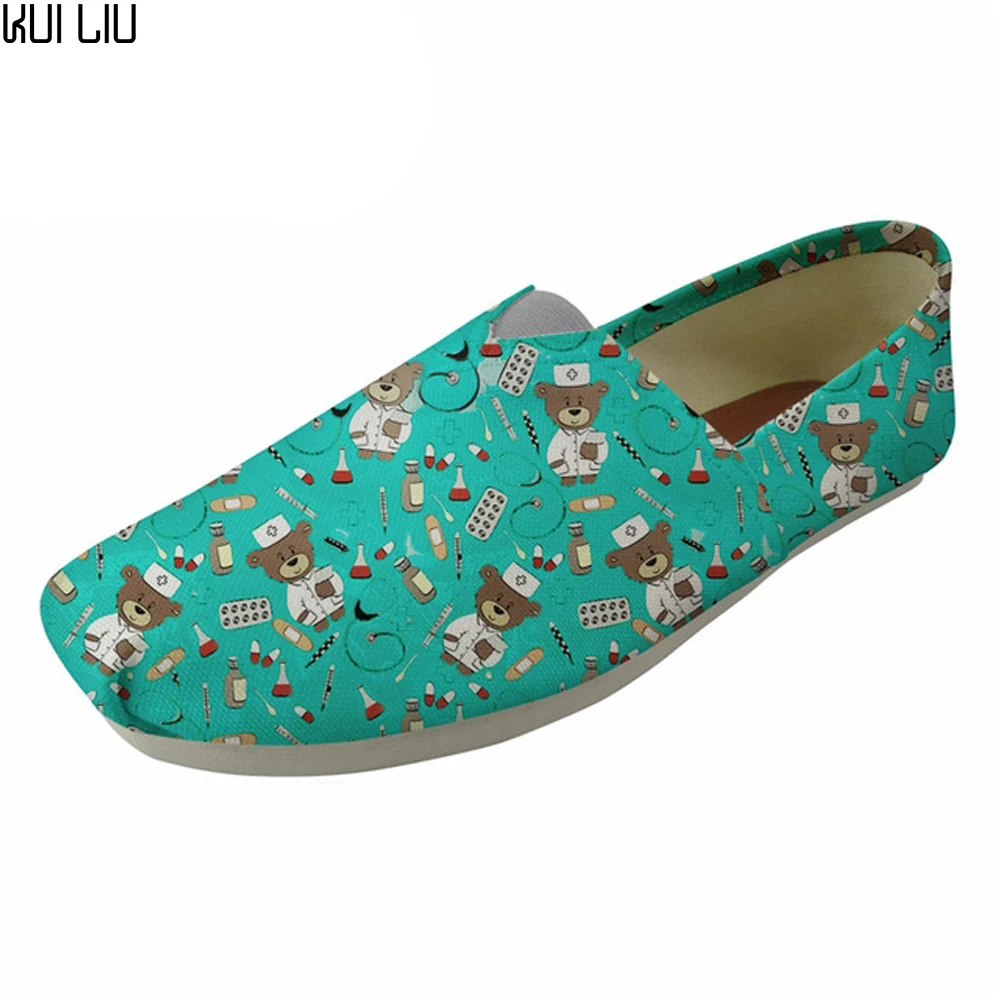 

Customized Fashion Women Casual Flats Shoes Bear Nurse Green Slip-on Women's Loafers Shoes Comfortable Light Canvas Shoes Woman