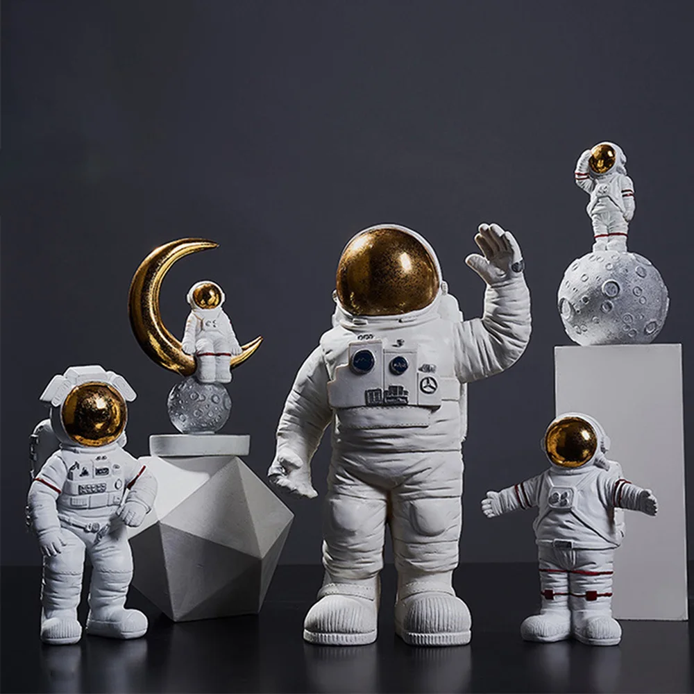

Brand New Creative Resin Astronaut Series Decorations Crafts Moblie Holder Household Desktop Decoration Gift For Friends Boys