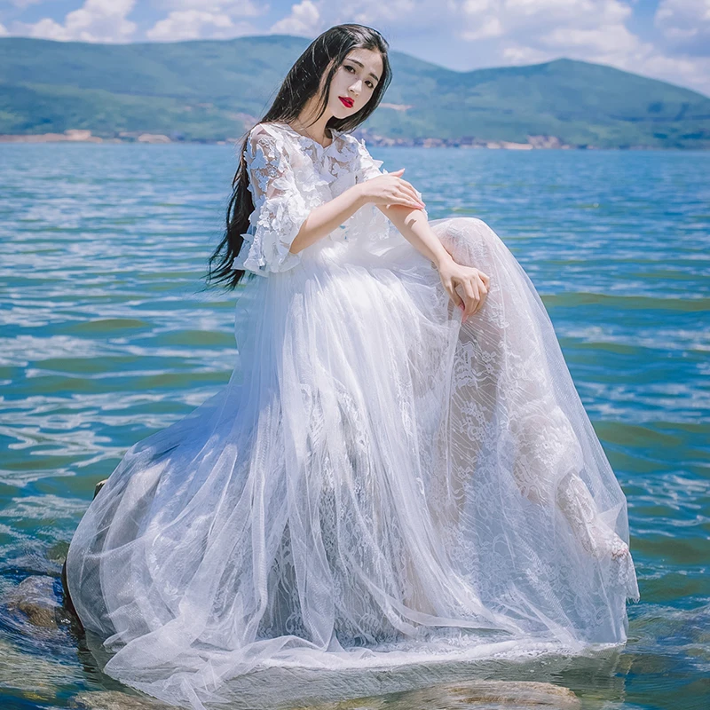 

High Quaity 2019 New Fashion Women Dress Butterfly Embroidered Flare Sleeves Lace Long Party Dress Vestidos Mujer Robe Femme