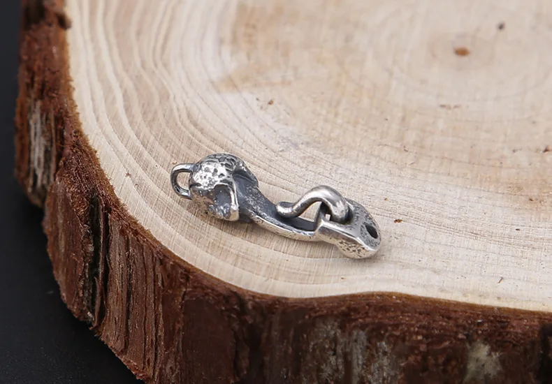 silver-hook010e