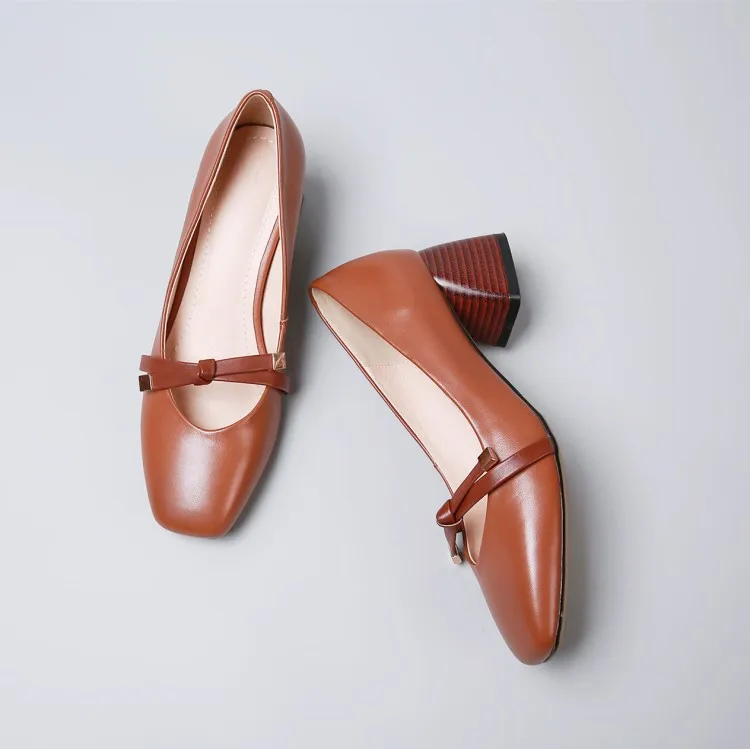 Verano Cuadrado {zorssar} marrón Vestir Cuero Boda Beige Las Pie Tacón Bombas Del Mujeres Zapatos 2018 Dedo De Zapatos Alto Mujer Genuino zzwxRr5qP