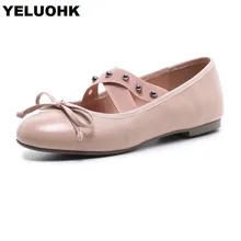Кожаная обувь; женская обувь на плоской подошве; повседневные женские мокасины с бабочкой; лоферы с заклепками; модная женская обувь; балетки; большие размеры 43