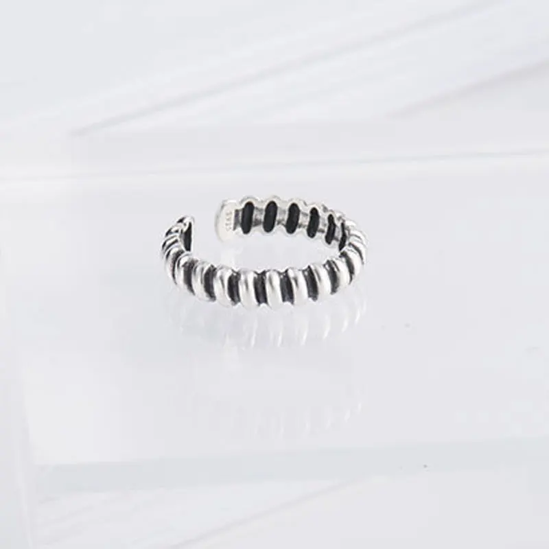 Silver-Ring-10