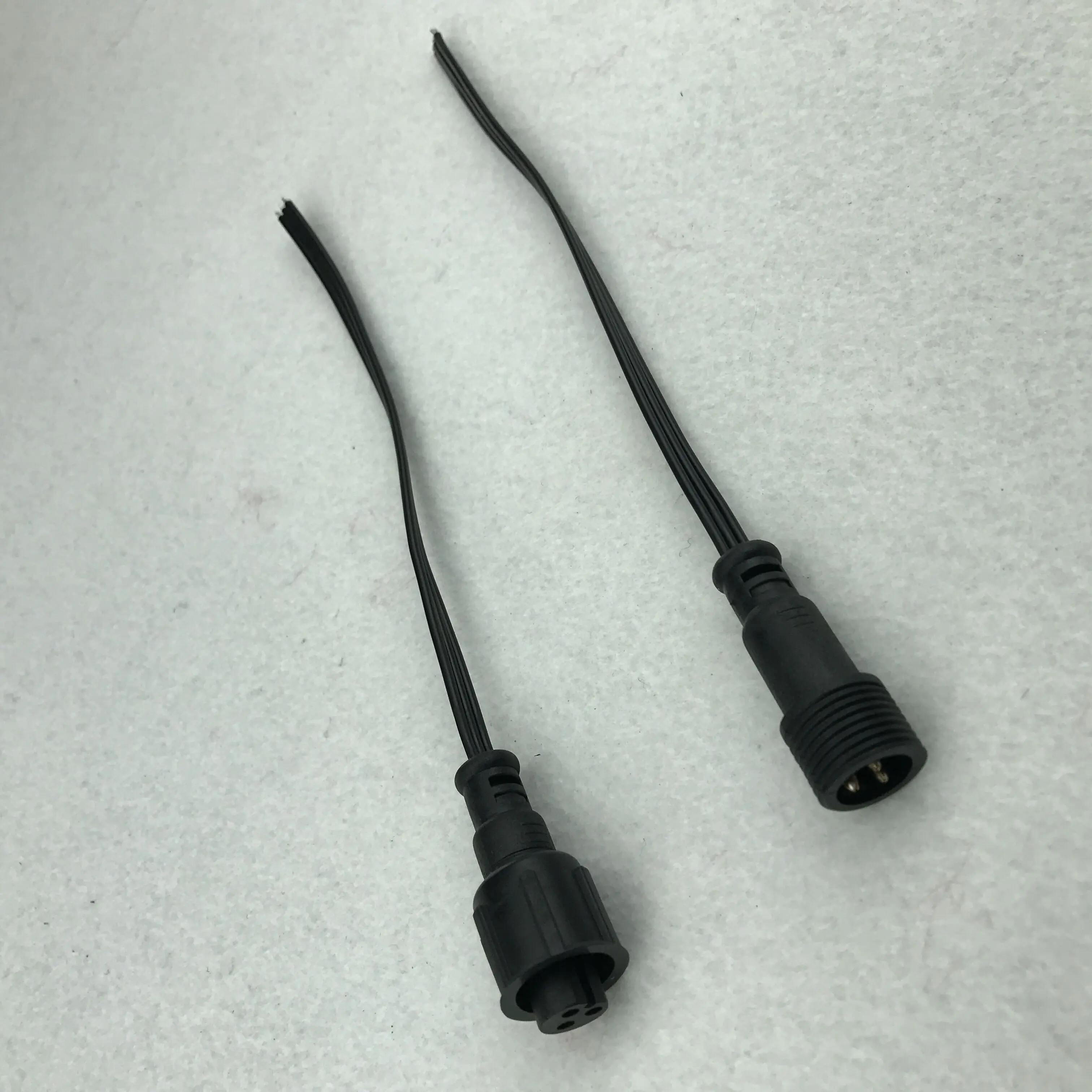 Плоский провод 18AWG xConnect трехжильный черный водонепроницаемый 20 см в длину каждый