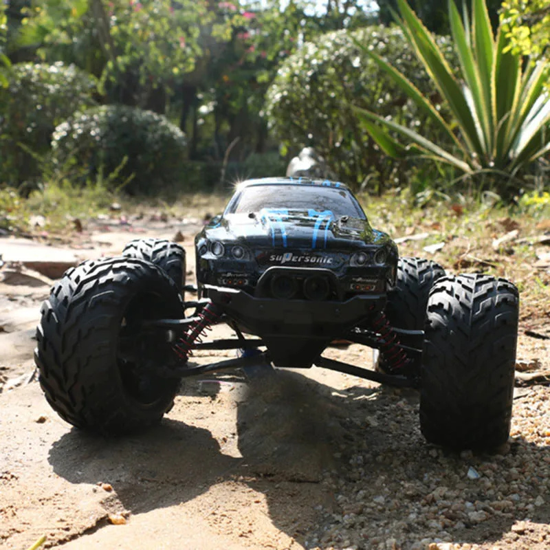 

42Km/h Rc Car SUV High Speed Remote Control Car on the Control Pancel S911 Cars on radio controlled Traxxas radio controlled