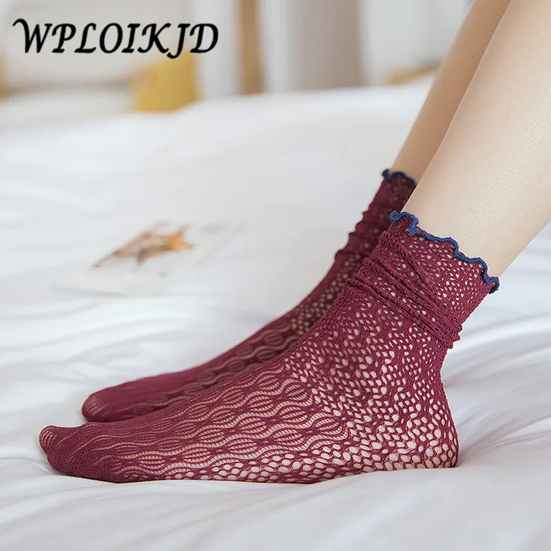 

[WPLOIKJD]Japan Creative Socks Mesh Harajuku Socks Hollow Out Flowers Lace Edge Women Heap Heap Sweet Sokken Calcetines