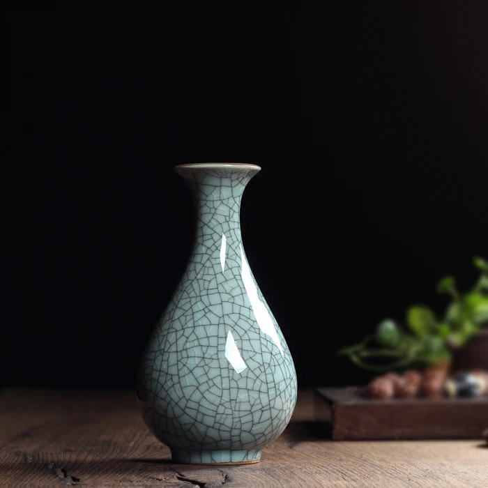 

Special Price Tea Beauty New Arrival Traditional Chinese Longquan Celadon Tabletop Vase for Home Decroation Yu Hu Spring Bottle