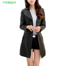 Прохладный PU кожаная куртка мотоцикла Для женщин Демисезонный тонкие длинные кожаные пальто Для женщин модные Большие размеры кардиган пальто 5XL 235