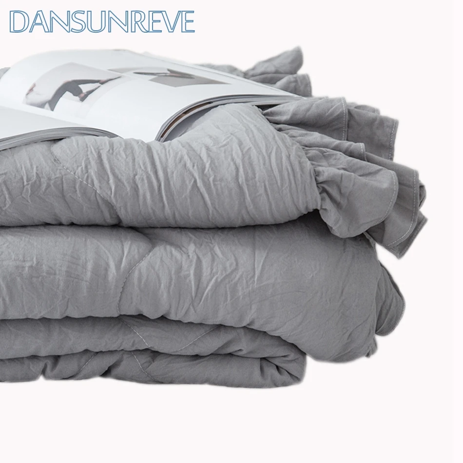 100 Polyester Grey Quilt Summer Queen Size Lightweight Bed Quilts Set