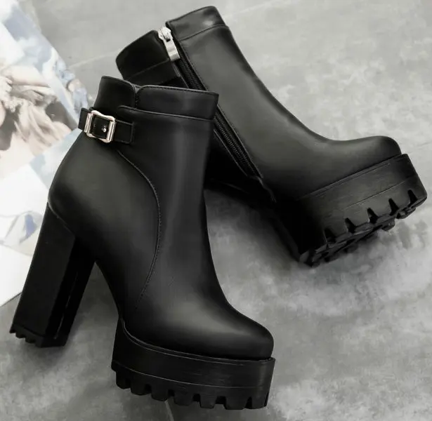 botas salto quadrado