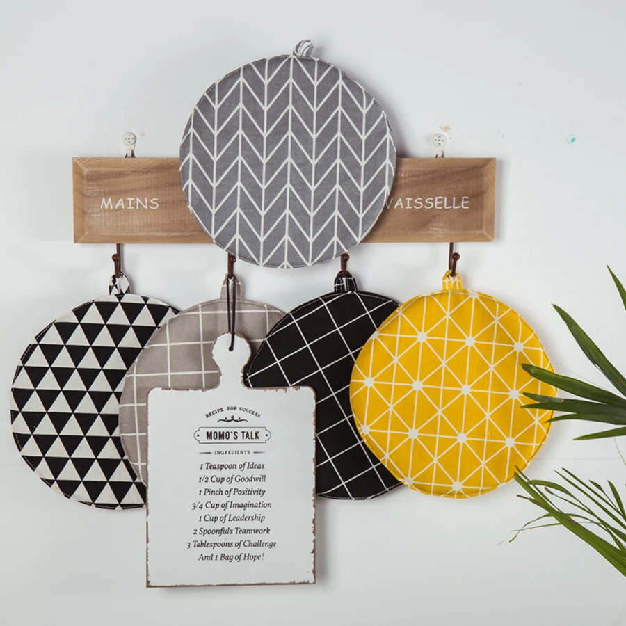 

MUZITY Cotton And Linen Placemat Korean Style Round Shape Placemat Coasters Tablemat Pot Holder Kitchen Accessories