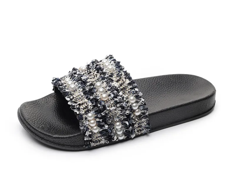 flip flops (38)