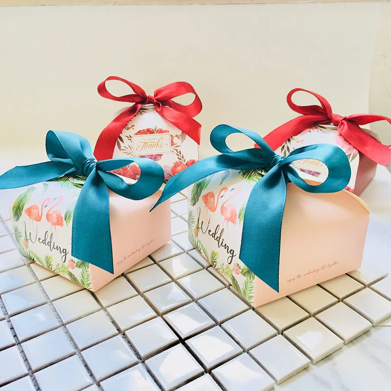 Новая Свадебная вечеринка любимые и бумажные подарочные коробки Фламинго цветок упаковка для конфет сумки подарки для гостей Свадебные украшения