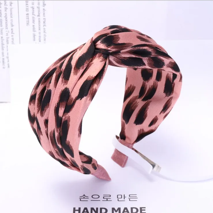 Модная широкая боковая повязка на голову, Женская повязка на голову с перекрестным узлом, леопардовая ткань, аксессуары для волос для женщин и взрослых - Цвет: pink hairband